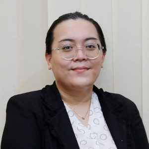Alryena Yusrial, S.H.